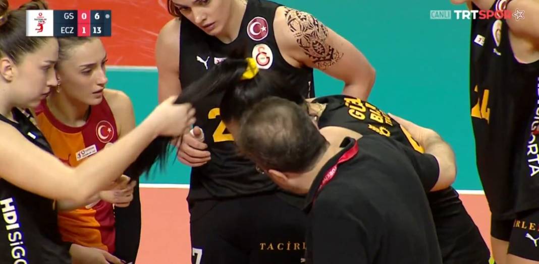 Galatasaray'da hesapları bozan sakatlık: Göz yaşlarını tutamadı 5